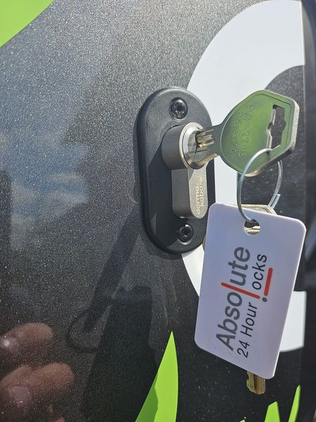 van locks